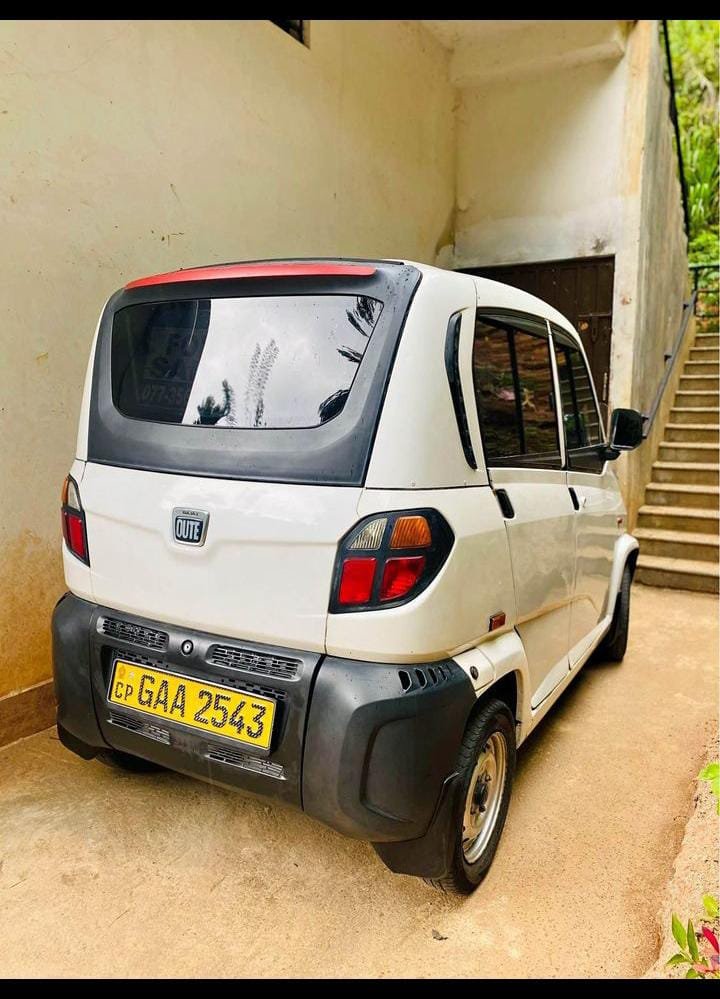 Bajaj Qute Car