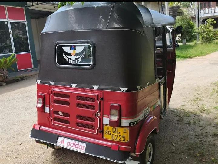 Bajaj Three Wheel