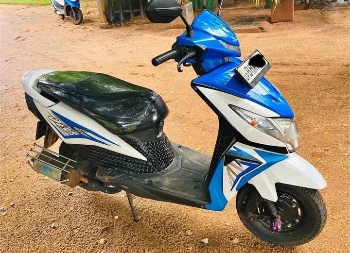 Honda Dio 2018