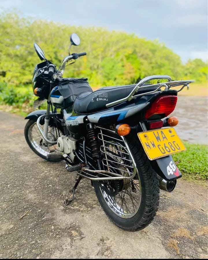 Bajaj CT 100