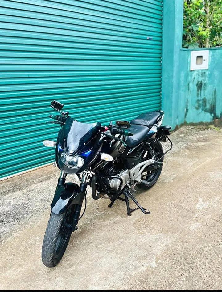 Bajaj Pulsar 180