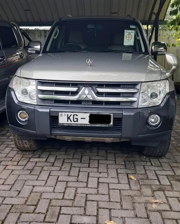 Mitsubishi Monero GLS